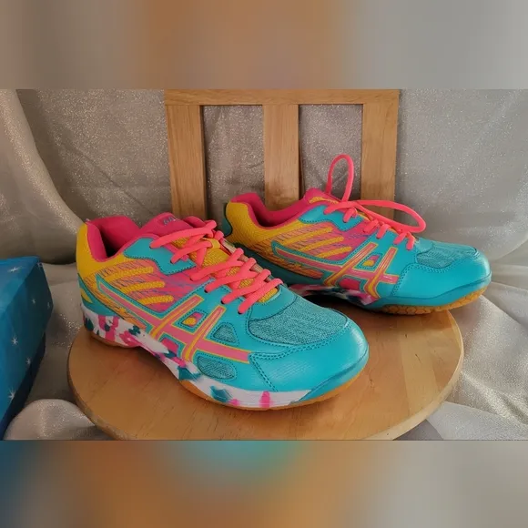 NIB LEFUS Laycely Court Tennis Shoes  Volleyball Sneaker Lightweight Breathable