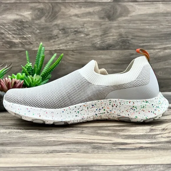 NIB Merrell Cloud Moc Knit Slip On Sneakers Shoes Confetti Pride Mens 10M 44