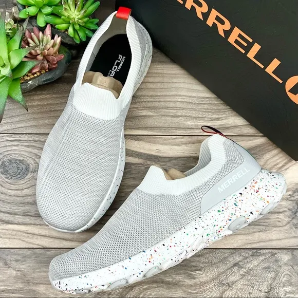 NIB Merrell Cloud Moc Knit Slip On Sneakers Shoes Confetti Pride Mens 10M 44