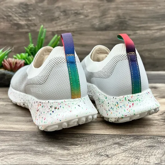 NIB Merrell Cloud Moc Knit Slip On Sneakers Shoes Confetti Pride Mens 10M 44