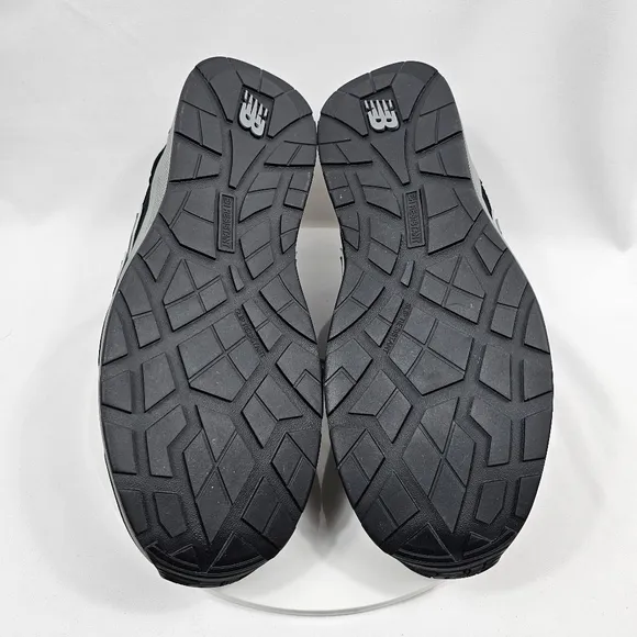 NIB New Balance Elite Lite Comp Toe Sneakers Tennis Shoes Black Gray 10.5 D