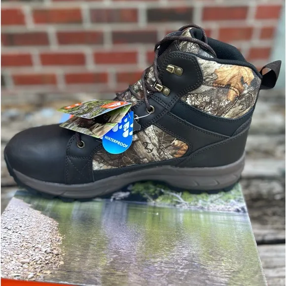 NIB Ozark Trail Realtree Camouflage Leather Waterproof Size 12 Hunting Boots