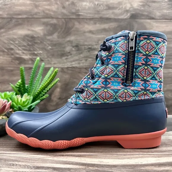 NIB Sperry Saltwater Serape Textile Geometric Navy Waterproof Duck Rain Boots