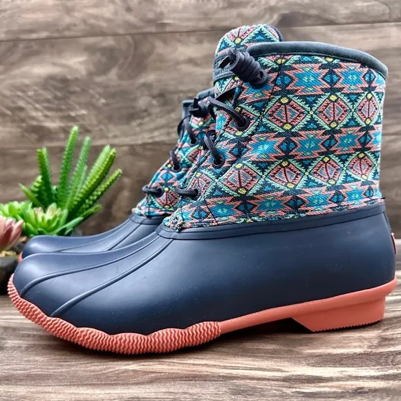 NIB Sperry Saltwater Serape Textile Geometric Navy Waterproof Duck Rain Boots