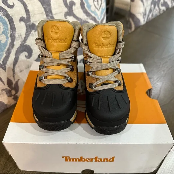 NIB Timberland Kids' Euro Hiker Waterproof Boots Leather Various Sizes Tan Black