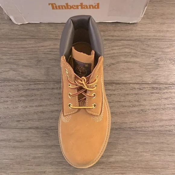 NIB [Timberland] Waterproof Classic Work Boot in Wheat 6&quot; Little Kids Size 13.0