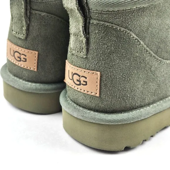 NIB UGG Women’s Classic Ultra Mini Boots in Shaded Clover
