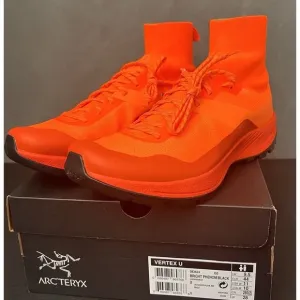 NIB Vertex Unisex Shoes Designed for Alpine Running and Scramblin W 11 / M 10