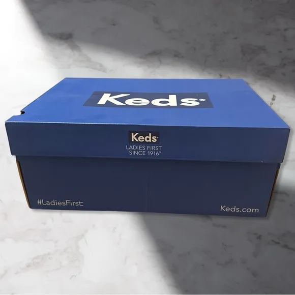 NIB Women’s KEDS Scout Boot II Water Resistant W/ Dream Foam Matte Gray Size 11