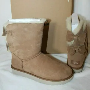 NIB WOMEN'S UGG MEILANI CLASSIC‎ SHORT SUEDE BOW SHEARLING BOOTS  CHESTNUT