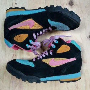 Nike ACG Caldera Neon Color Block Hiking Boots Shoes