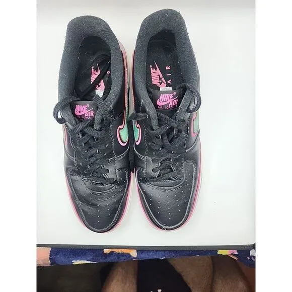 Nike Air Force 1 '07‎ LV8 Sport South Beach 2018 Mens Size 10 Black NEON Green