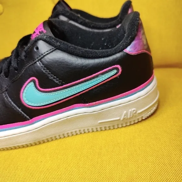 Nike Air Force 1 '07 LV8 Sport South Beach Sneaker Youth Shoe Big Girl Size 6.5Y