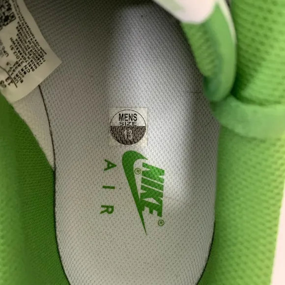 Nike Air Force 1 '07 Shoes &quot;Candy Apple&quot; White Chlorophyll Green DH7561-105