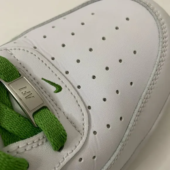 Nike Air Force 1 '07 Shoes &quot;Candy Apple&quot; White Chlorophyll Green DH7561-105