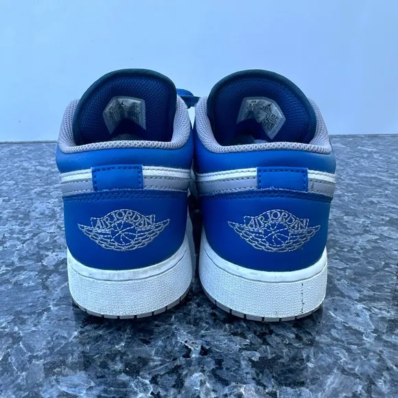 Nike Air Jordan 1 Low True Blue Grey White Shoes 553560-412 (GS) Size 6.5 Y.