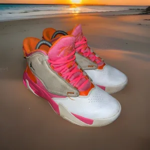 Nike Air Jordan Max Aura 4 DV0490-168 Basketball Shoes Boys Sz 6.5Y / Women Sz 8