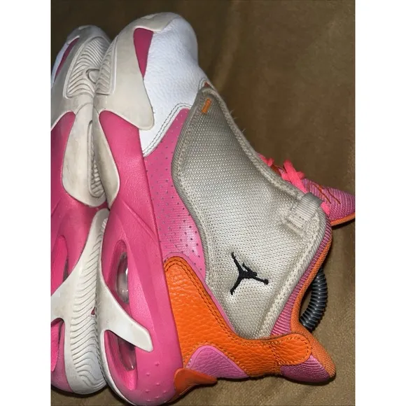 Nike Air Jordan Max Aura 4 DV0490-168 Basketball Shoes Boys Sz 6.5Y / Women Sz 8