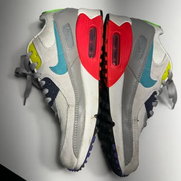 Nike Air Max 90 EOI (GS) &quot;Evolution of Icon&quot; Big Kids' Shoes Pearl Grey