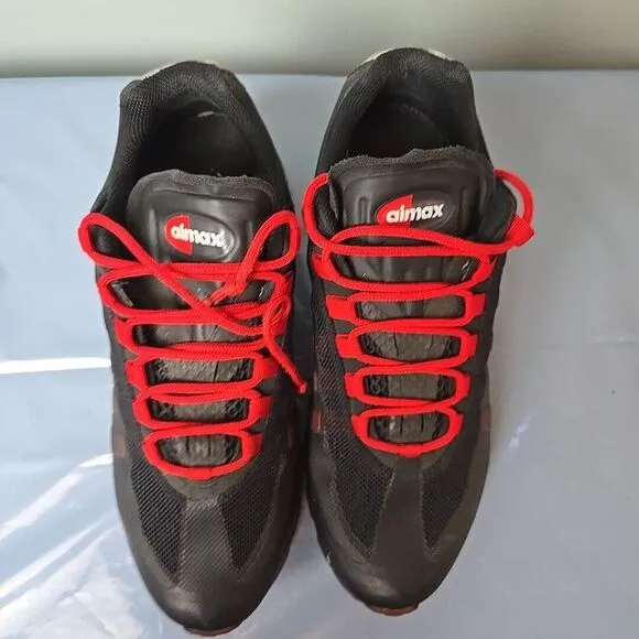 Nike Air Max 95  BB‎ Black Sport Red 511307-061 Size 10.5 Mens Shoes