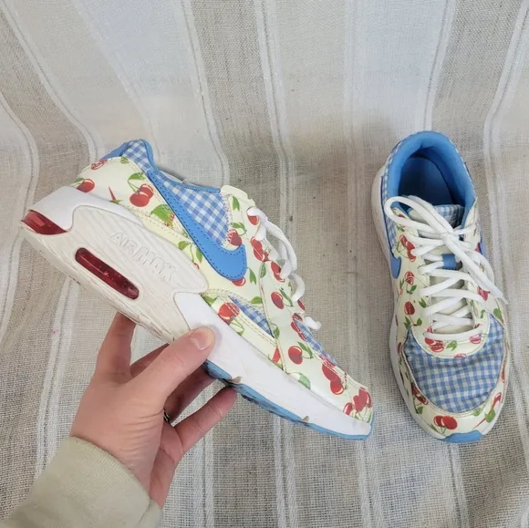 Nike Air Max Excee GS 'Cherry' Sneakers Youth Size 5 Tennis Shoes