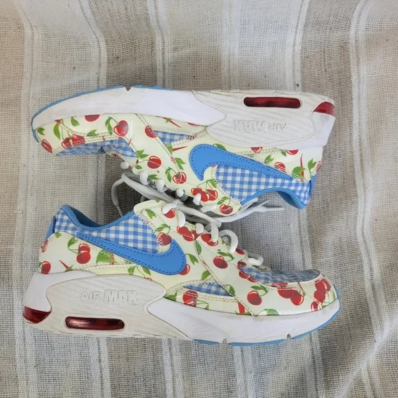 Nike Air Max Excee GS 'Cherry' Sneakers Youth Size 5 Tennis Shoes