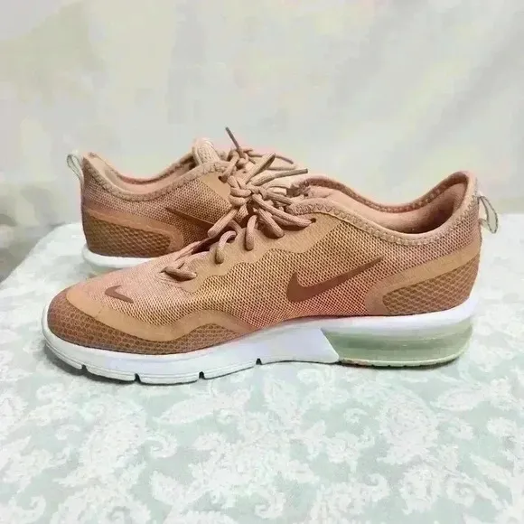 NIKE Air Max Sequent 4.5 Rose Gold Dusty Peach BQ8824 600  Womens Size 9