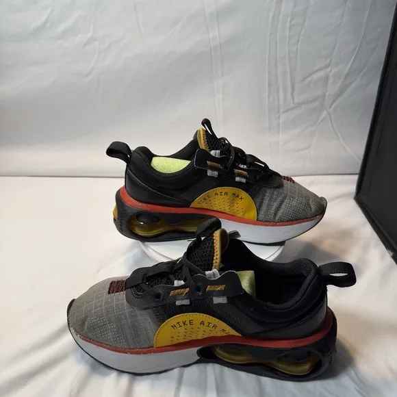 Nike Air Max Youth 5.5Y Black Gray Sneakers DA3199 005 2021 Running Shoes