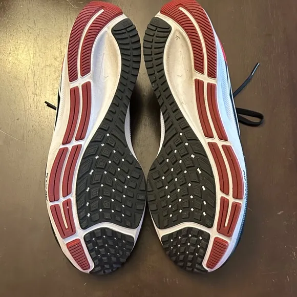 Nike Air Zoom Pegasus 38 Men's Running Shoes (NFL KC Chiefs), Sz 10.5