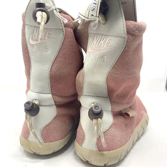 NIKE Air‎ Zoom Pegasus Leather Chukka Boots Pink  *SAMPLE*