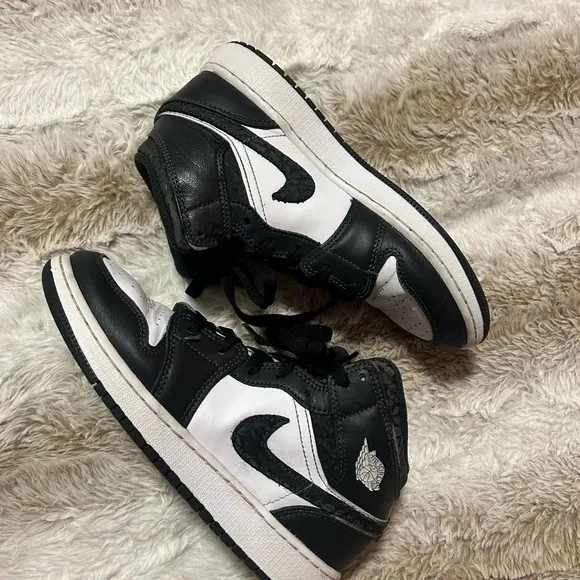 Nike Black and White High-Top Boots