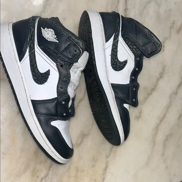 Nike Black and White High-Top Boots