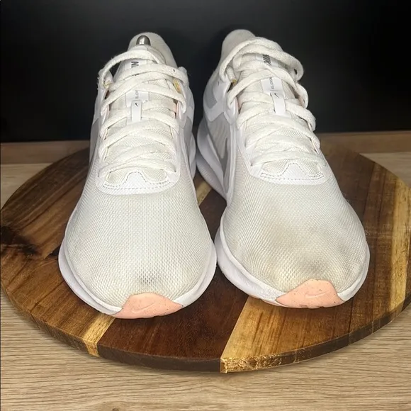 Nike Downshifter 10 Pink White - Women’s Size 10 - Good Condition
