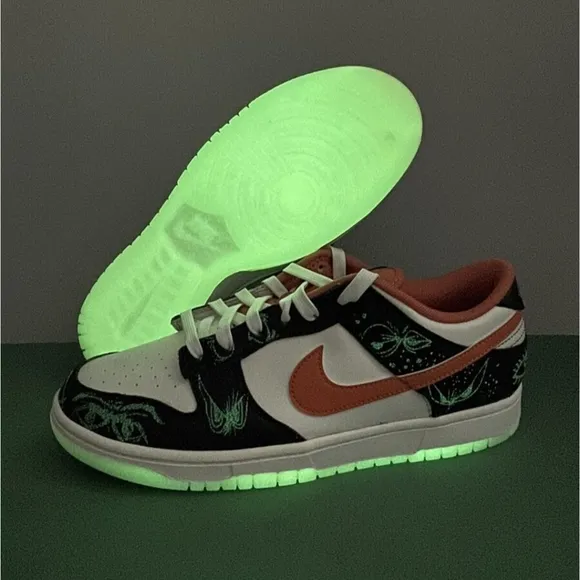 NIKE Dunk Low Retro PRM Halloween (2021) - Mens Size 9