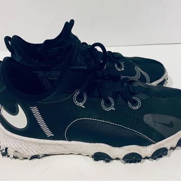 Nike Elite Baseball Softball Turf Shoes Size 5.5 Women’s 7 Black White Comfort