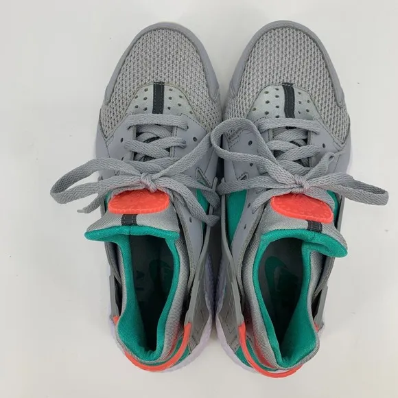 Nike Huarache South Beach Sneakers Mens 8.5 Athletic Athleisure Training Shoes
