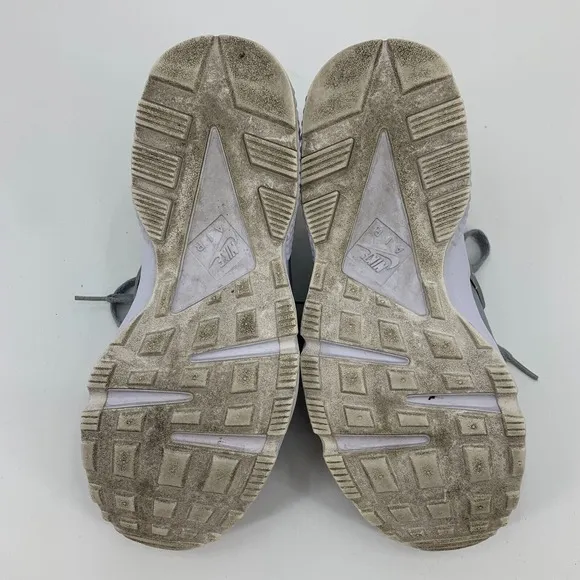 Nike Huarache South Beach Sneakers Mens 8.5 Athletic Athleisure Training Shoes