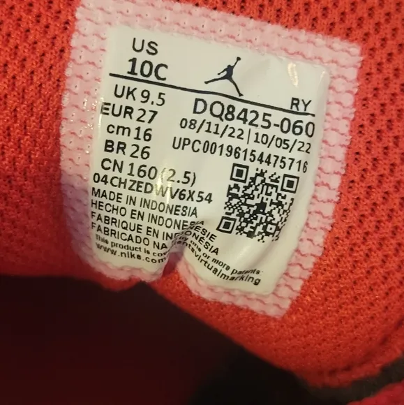 Nike Jordan 1 Mid Sneakers Shoes Red Black Toddler / Little Kid 10 C High Top