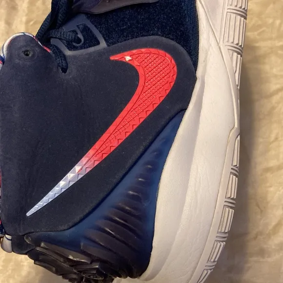 Nike Kyrie 6 USA
