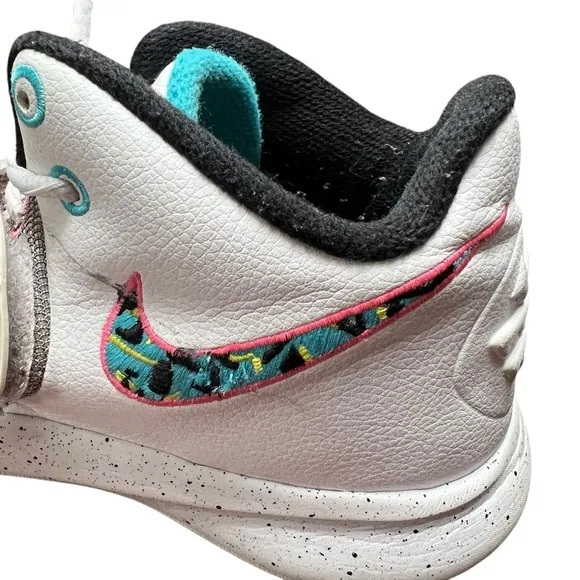Nike Kyrie Flytrap 3 'South Beach' Basketball Shoes BQ3060 104 Men's Size 9