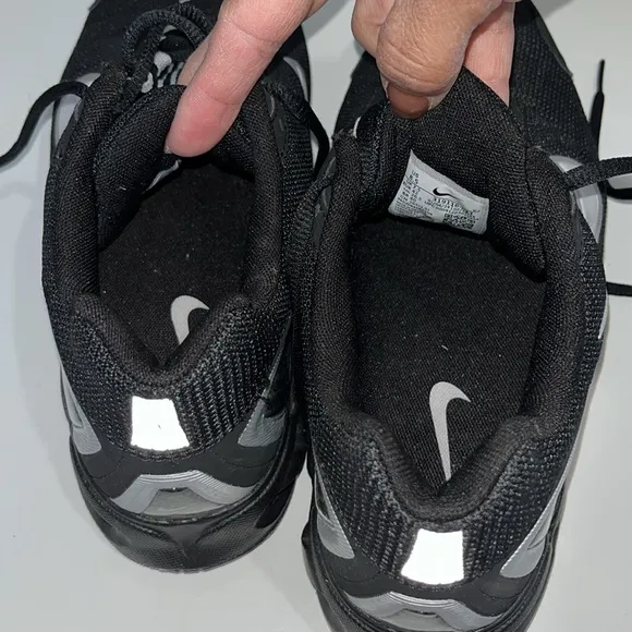 Nike Men’s Air Max Torch 3 Running Shoes Size 8.5‎