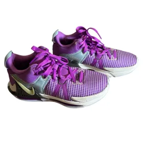 Nike Men’s LeBron James Witness 7 Basketball Shoes Size 6.5 Color Purple…