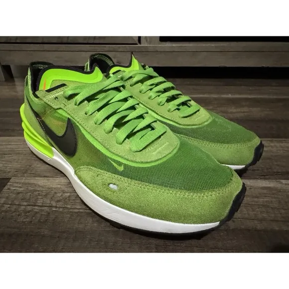 Nike Mens Size 9 Waffle One Electric Green DA7995-300 Running Shoes Sneakers EUC