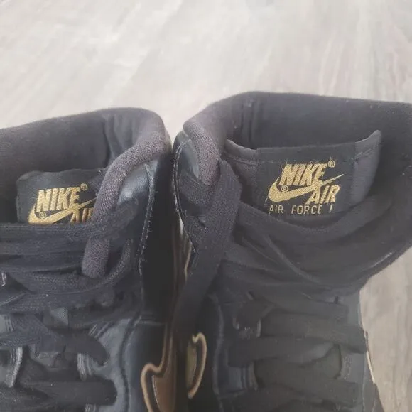 Nike NBA Air Force 1 '07 LV8 Sport High Metallic Gold Shoes Sneakers AV3938-001