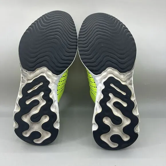Nike Phantom Run Flyknit Sneakers Men Size 10.5 Green Blue Slip On Comfort Shoes