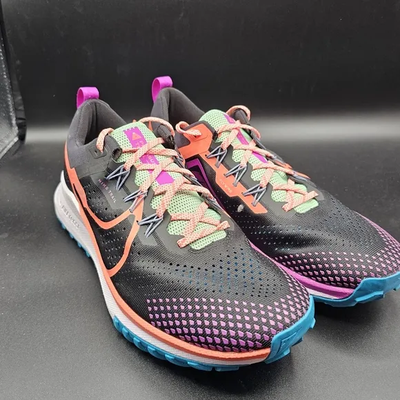 NIKE REACT PEGASUS TRAIL 4