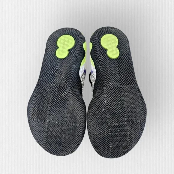 Nike Renew Elevate 2 sneakers in White Volt Indigo Size 7 Men/Y, Size 9 women