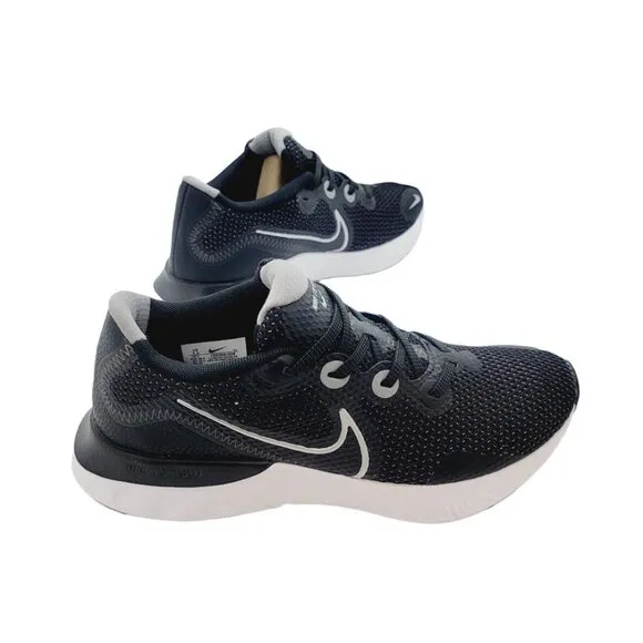 🤩Nike Renew Run Running shoes 7.5 Women Sneaker  Black White Silver CK6360-008