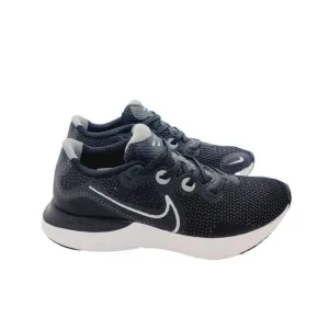 🤩Nike Renew Run Running shoes 7.5 Women Sneaker  Black White Silver CK6360-008
