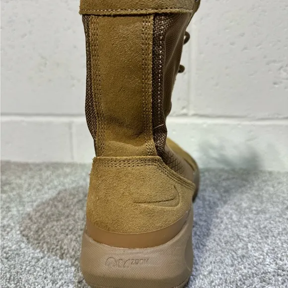 Nike SFB B1 Men’s Tactical Boots Military Hiking Size 9.5 New
